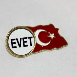 Evet Yaka Rozeti